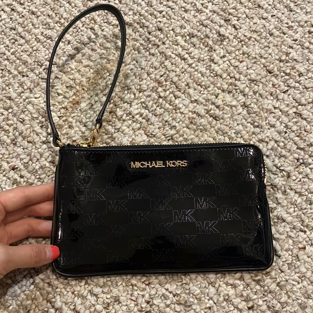 Michael Kors Plain Leather Outlet Pouches & Cosmetic Bags 38S0CTTW7V black